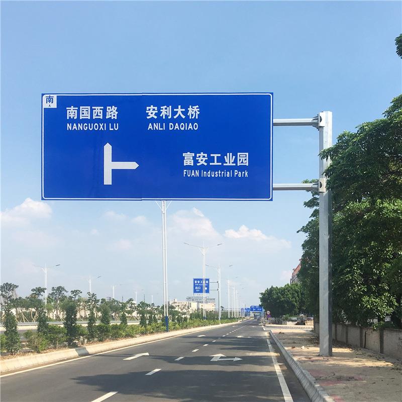 可订购双悬臂八角杆热镀锌圆杆 交通指示牌F杆 指示牌反光立杆