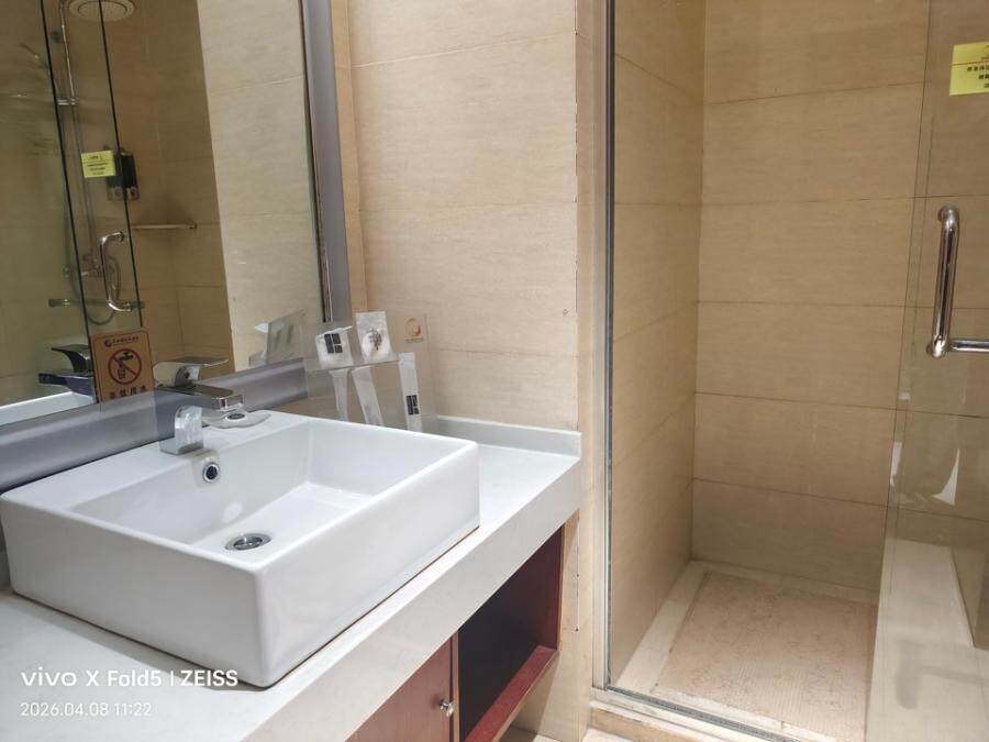 5月8日恩施旅游公司房屋建筑物（包含酒店）、设备设施以及苗木等资产网络拍卖公告