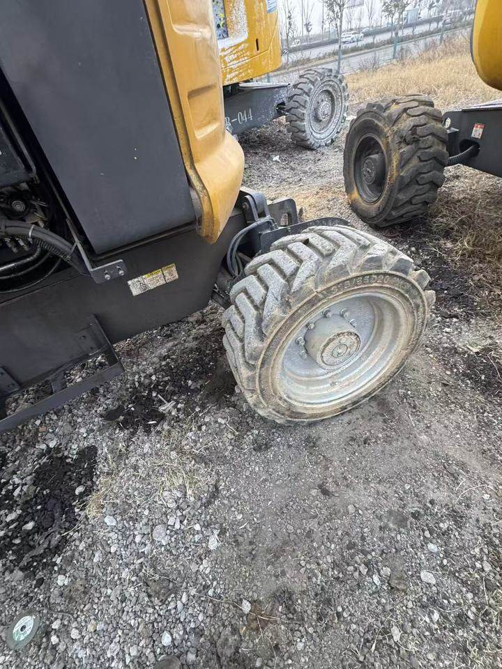 1月10日平顶山徐工柴油曲臂高空作业车一台作业高度16米网络拍卖公告