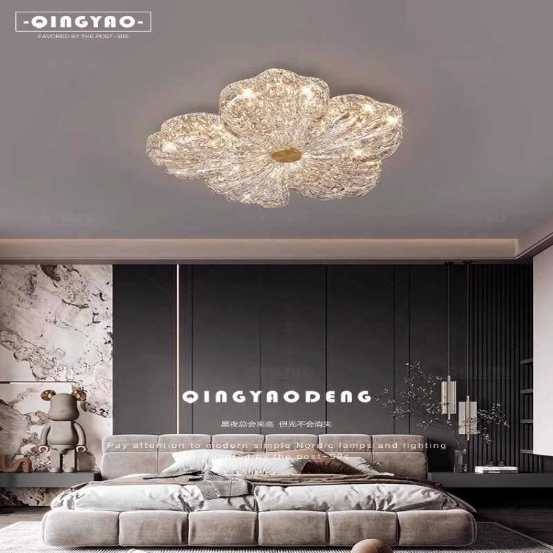 花朵卧室护眼创意灯吸顶灯轻铜材新款奢高端灯金箔2025树脂主卧室
