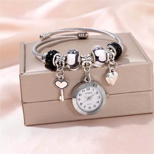 Fashion Love Pendant Women