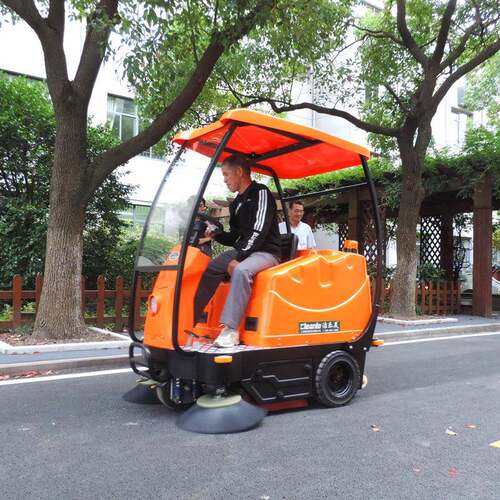 洁乐美KM-V3扫地车电动驾驶式扫地机厂家园区街道小区清扫车
