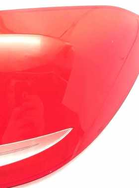 适用16-19款奔驰E级W213 E260 E300 E200后尾灯灯罩红色透明灯壳