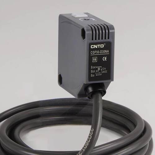 昌得CNTD漫反射方形光电开关CGF50E-D30NA D30JC方形PA50外壳24V