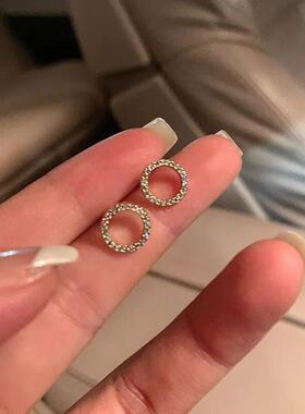 Delicate Small Circle Stud Earrings for Women Gold Color Cry