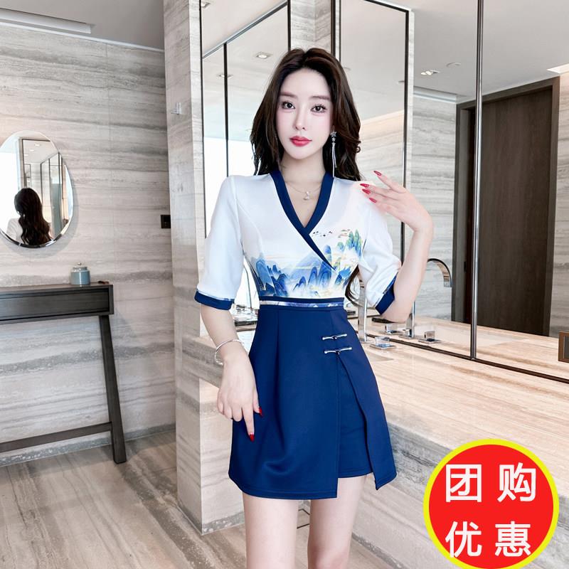 足浴养生师按摩工作服女秋冬新款会所SPA显瘦高端美容院裙裤套装