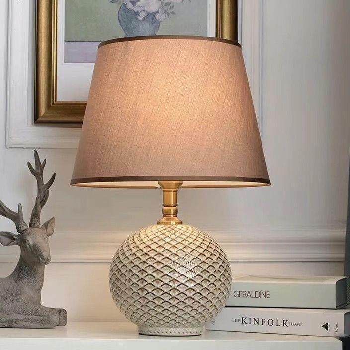 欧式古典奢华复古台灯美式卧室床头灯简约陶瓷布艺客厅装饰灯具