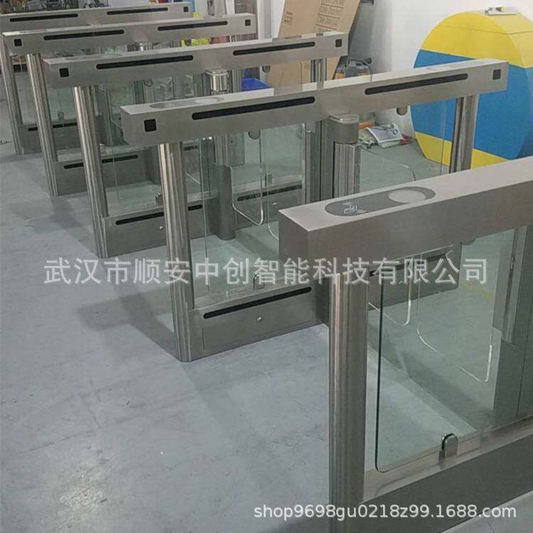 湖北高端闸机速通门摆闸人行通道闸防撞复位圆柱摆闸源头生产厂家