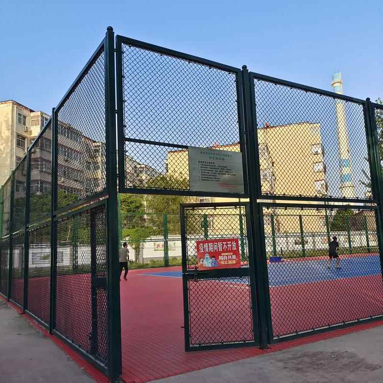 篮足球场围网隔离铁丝网围栏网体育球场护栏网菱形勾花网球场围栏