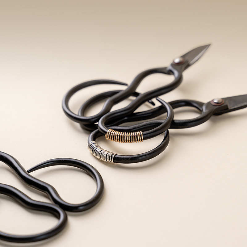 宜室茶话复古做旧手工锻打茶艺小剪刀茶叶袋专用剪子茶桌茶道配件