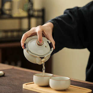 米黄汝窑大号盖碗茶杯防烫单个泡茶不烫手手抓壶茶碗高端茶具套装