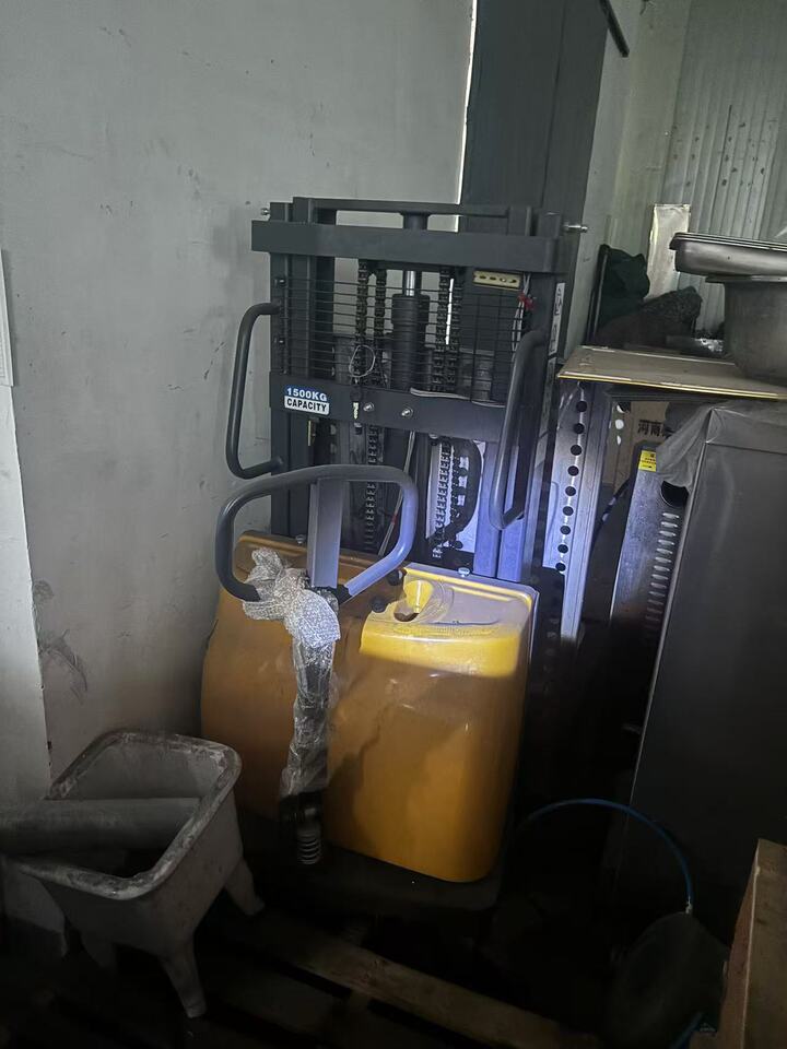 11月15日南阳新能源科技公司破产清算涉及的存货和部分固定资产网络拍卖公告