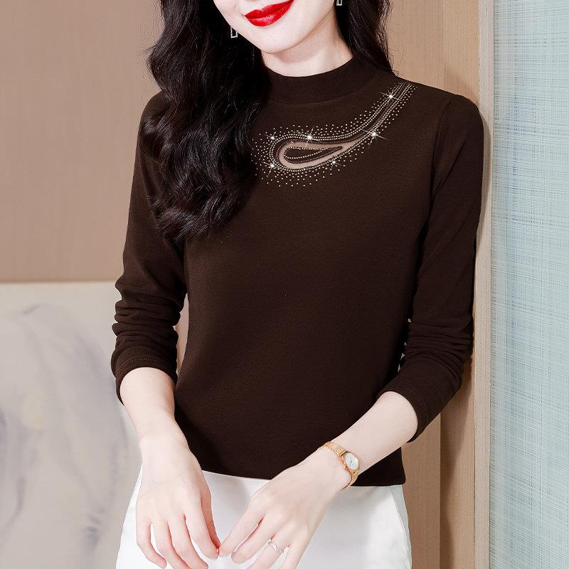 新品半高领德绒打底衫女长袖春秋新款内搭保暖小衫高级感洋气妈妈