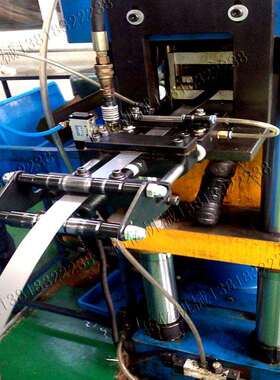 气自动送料机AF2C送料器金属卷带输送机小型输送机自动送料器输送