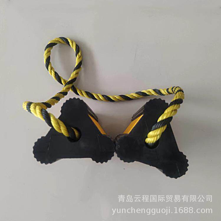 飞机止轮器 橡胶轮挡 三角形 飞机停靠器 斜坡下坡防滑块