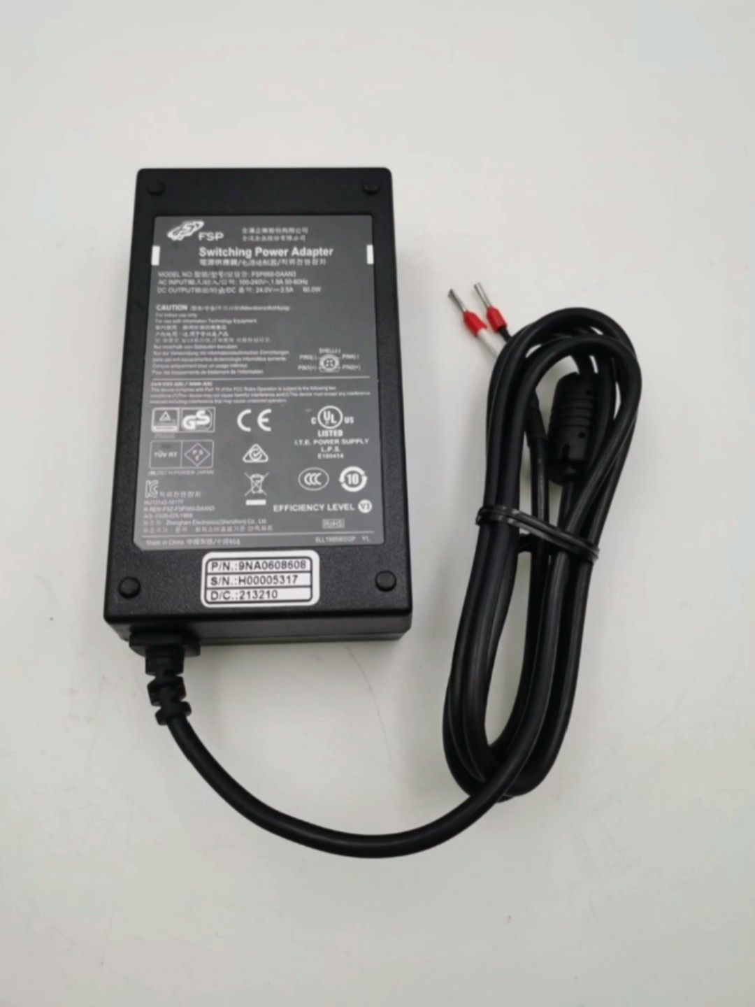 处理30个FSP060-DAAN3全新原装全汉电源适配器，2