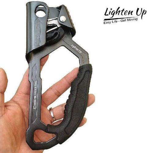 Hand Ascender Portable Mountaineering Rock Climbing Rope Cla