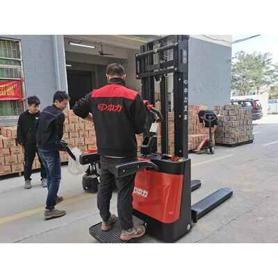 龙岗力全电动踏板式电动堆中高车1.ESR1515出堆垛吨车深圳销售租