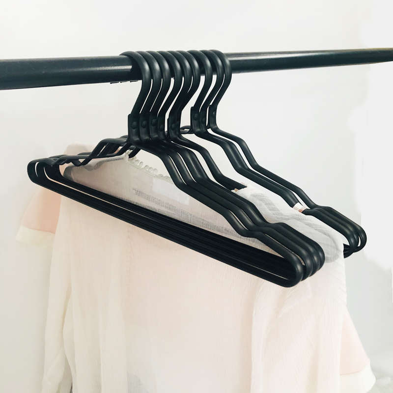 黑色铝合金衣架家用防滑衣撑子加粗加厚金属太空铝衣挂晾晒干湿用