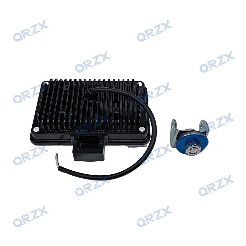 挖掘机12珠LED灯/长方形 24V 通用前大灯倒车灯叉车工程车工作灯