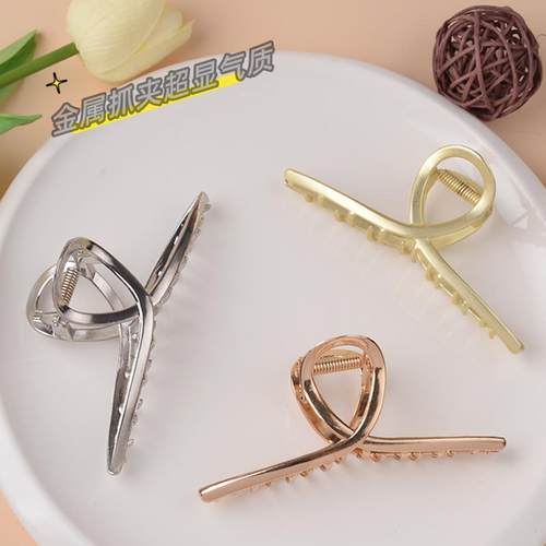 高级感金属抓夹大号后脑勺发夹新款盘发鲨鱼夹子夏天头饰发夹