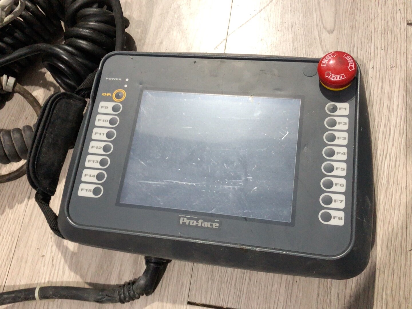 PRO-FACE普洛菲斯3080028-01 GP2401H