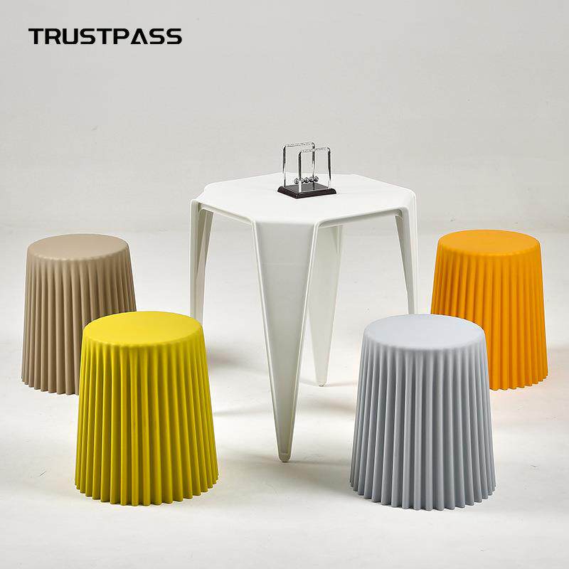 伊姆斯塑胶塑料办公西餐厅桌椅咖啡桌快餐桌 餐厅简约桌ins餐桌子