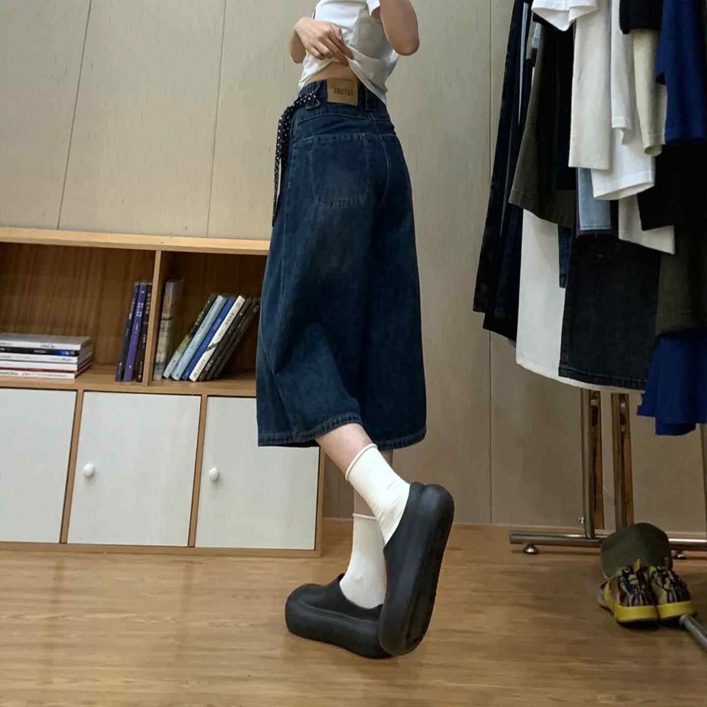 深蓝色七分牛仔短裤女夏季大尺码胖mm高腰宽松显瘦梨形身材阔腿五