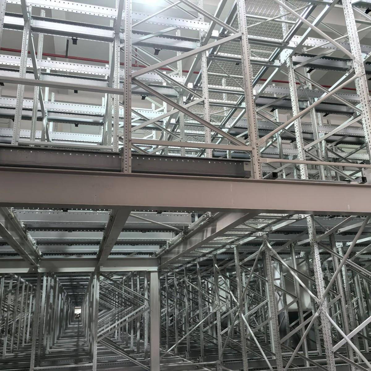 杭州智能立库大型高位立体仓库仓储设备重型重型仓储货架图片