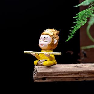 精品齐天大圣孙悟空摆件鱼缸造景小猴子可养茶宠陶瓷平安车载摆件