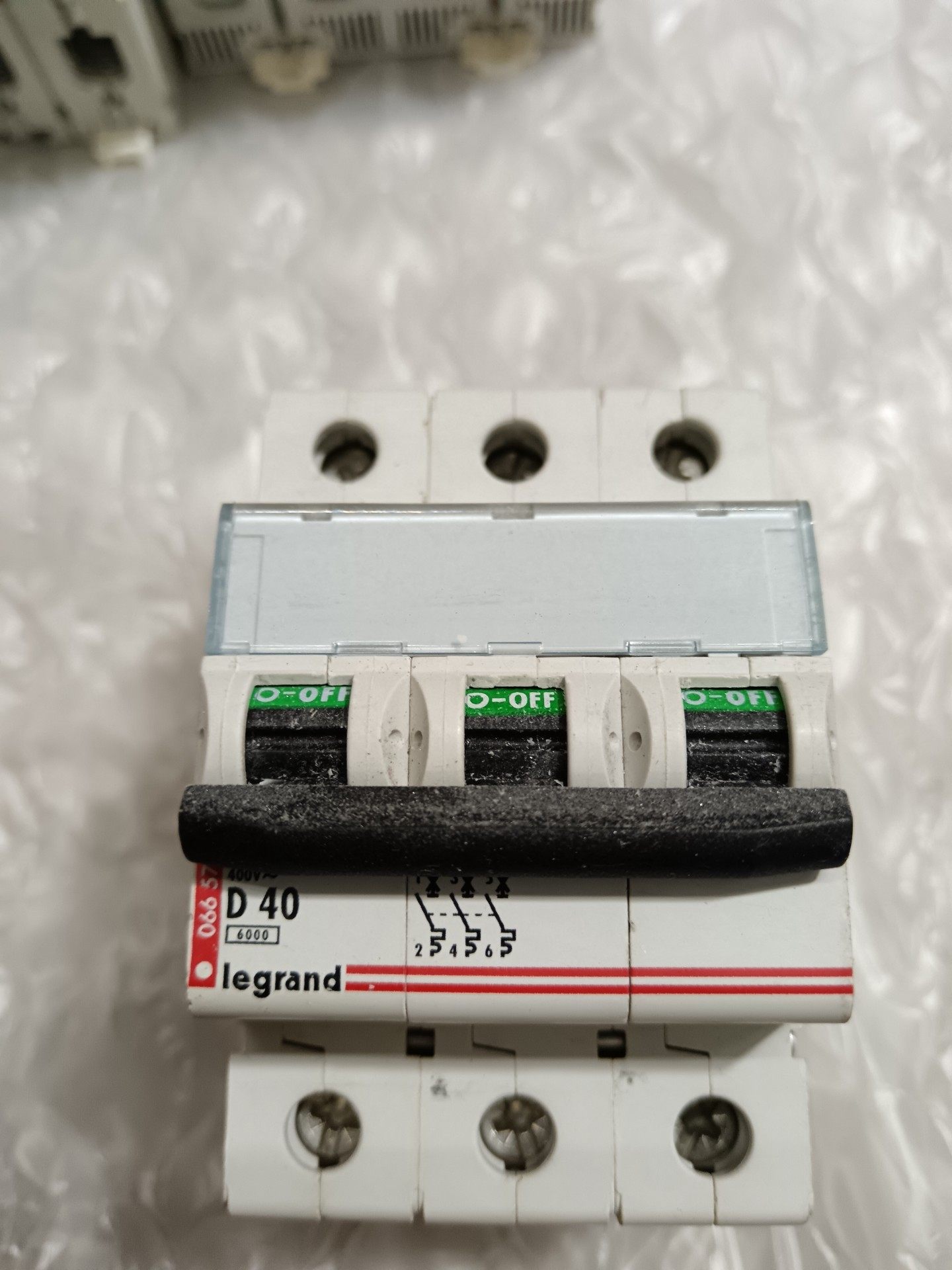 绝版06年红绿标正品法国进口罗格朗空气开关，各种型号应有尽有