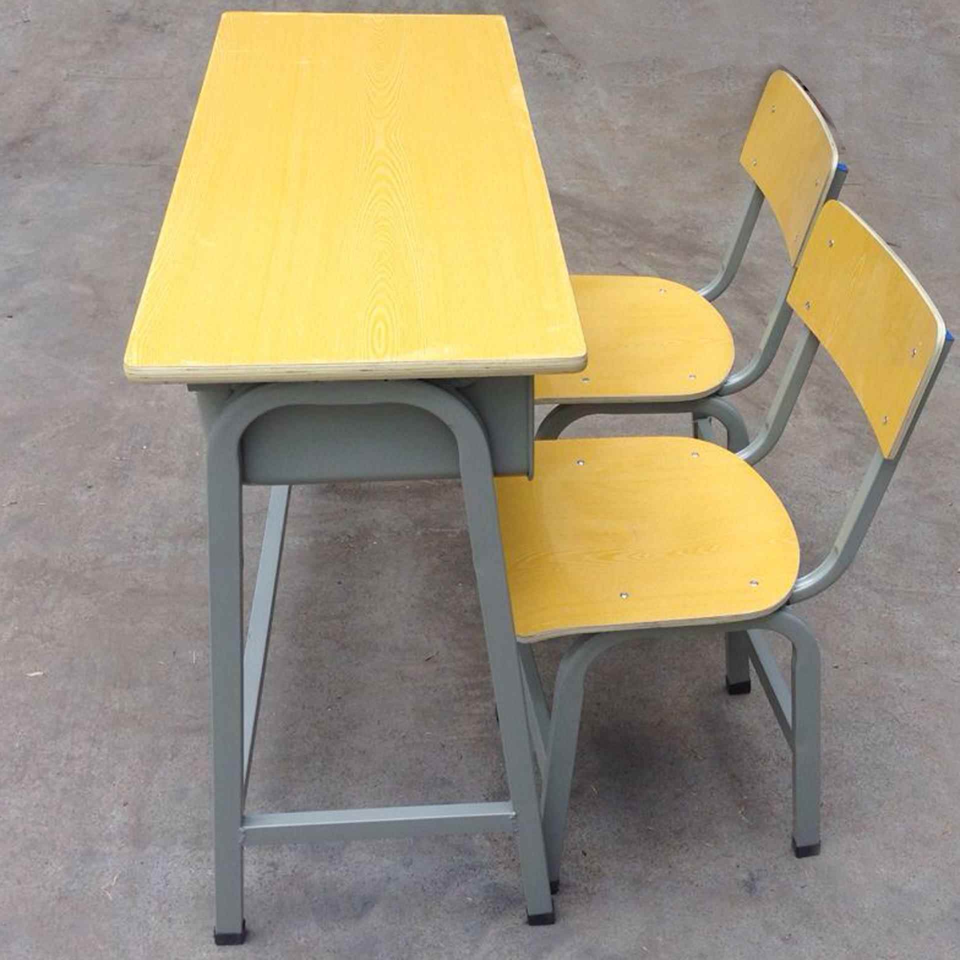 课桌椅四脚固定式配椅子多层板适用成人高中小学生