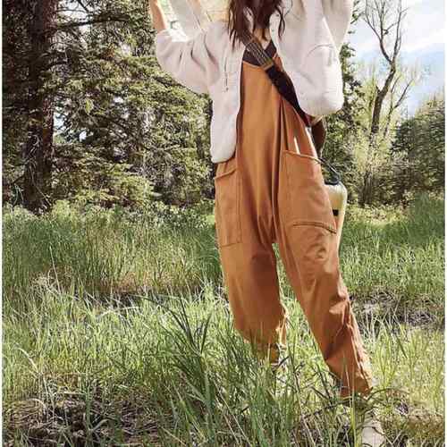 Strap pocket jumpsuit for women吊带口袋连体裤女