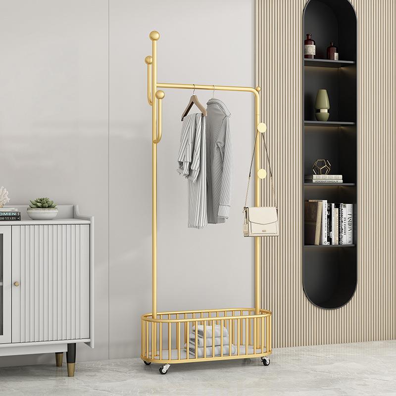 简约铁艺衣帽架挂衣架落地卧室家用民宿简易北欧挂衣收纳置物架