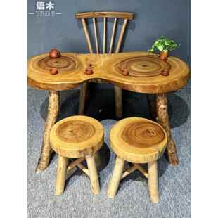 小型餐桌实木香樟木特色阳台小桌家用吃饭喝茶根雕桌天然创意