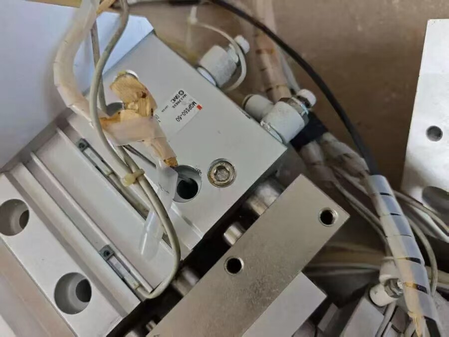 4月7日北京【京械4536】单位淘汰报废处置机器人臂两台网络拍卖公告