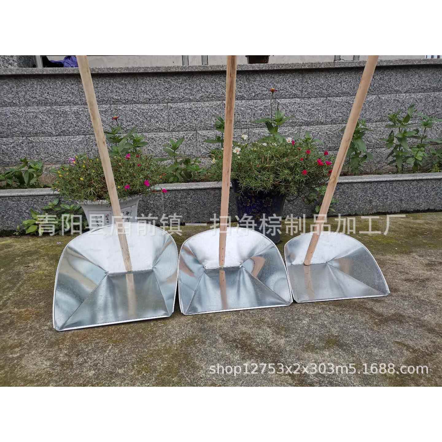厂家铁垃圾铲木柄垃圾铲实用型铁簸箕环卫大号畚斗铁皮簸箕