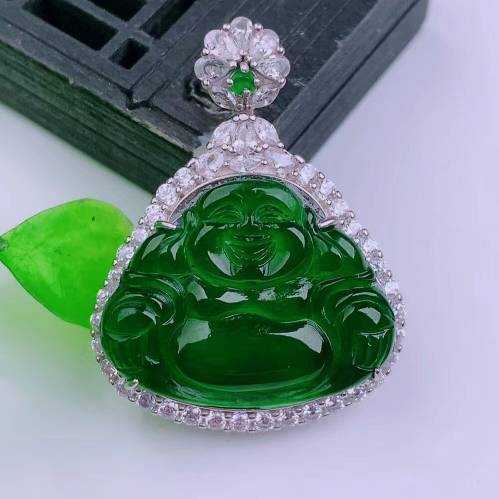 天然真品翡翠正品 冰水润细腻冰阳绿阳色满色精雕佛公吊坠 7.31g