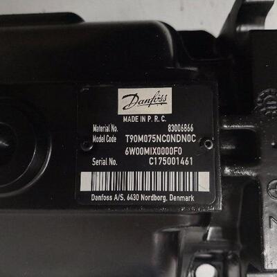 丹佛斯DANFOSS柱塞泵90L250KA1CD80T4C8K03NNN353530