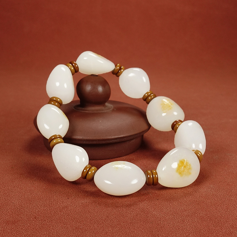 1寓意：石来运转和田玉白玉一级白男士原石原料手串手链64.50克