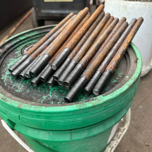 螺纹钢套丝加工圆钢套丝钢筋折弯丝牙丝杆地脚螺栓钢筋基础梁箍筋