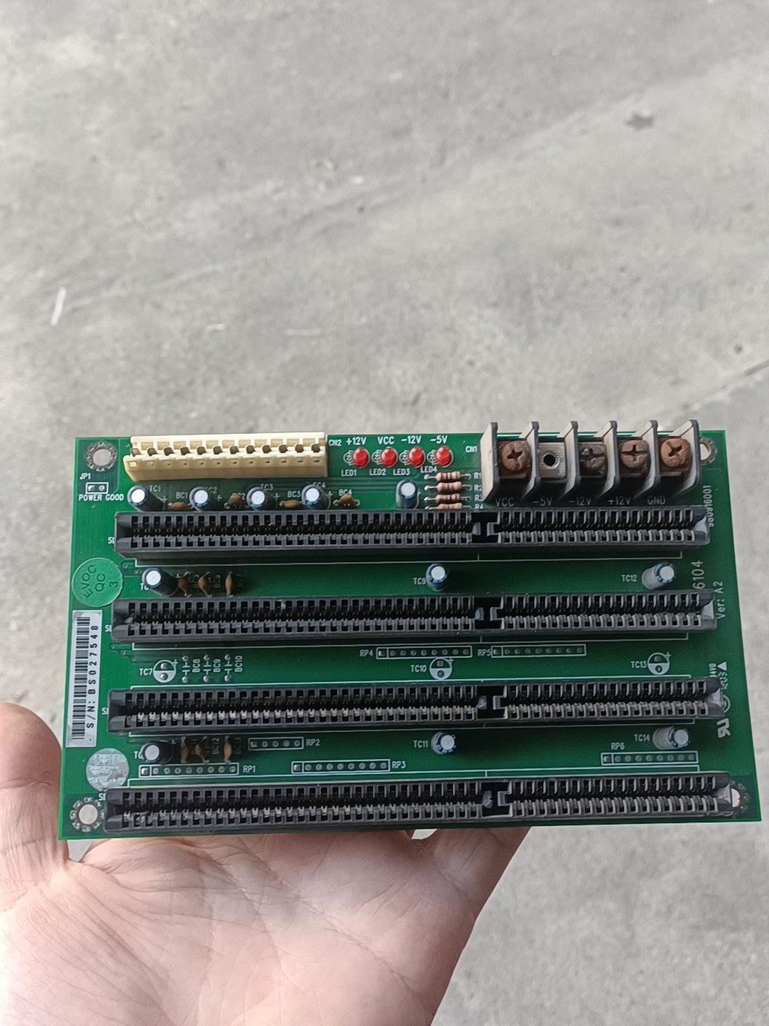 研祥IPC-6104 Ver A2 4个ISA槽底板 实物图