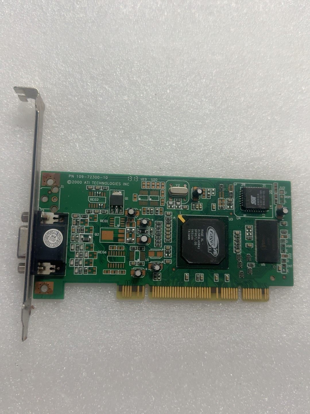 原装ATI Rage XL 8M PCI工控机显卡 0K10