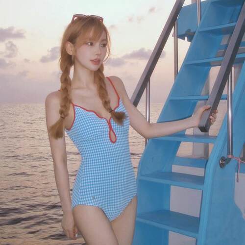 Source small swimsuit women's backless triangle one-piece