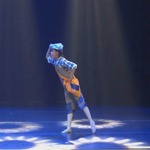 儿童舞蹈报童晨曦演出服装桃李杯女子独舞报童晨曦表演服卖报歌