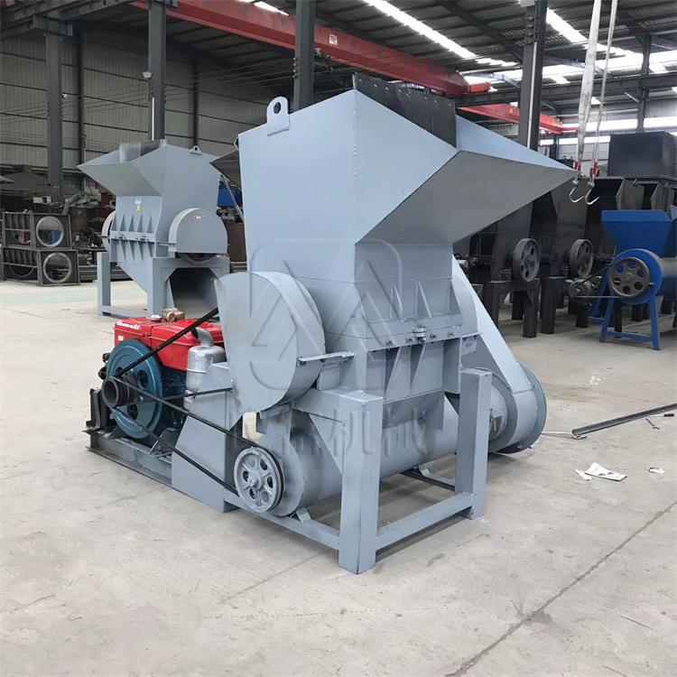 矿泉水瓶大蓝桶破碎设备小型塑料再生料破碎机工业金属撕碎机