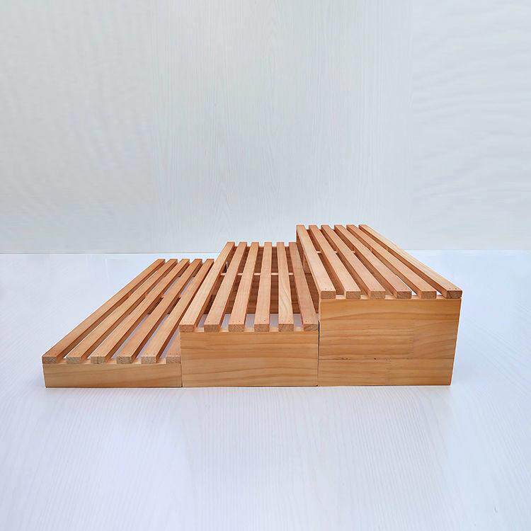 多层实木货架长条型超市促销架梯形展示架阶梯式餐台木质面包展示图片