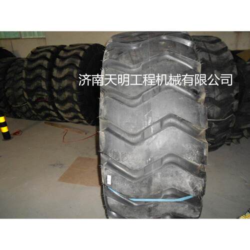 27x10.5-15叉车轮胎 装载机轮胎 工程工具轮胎