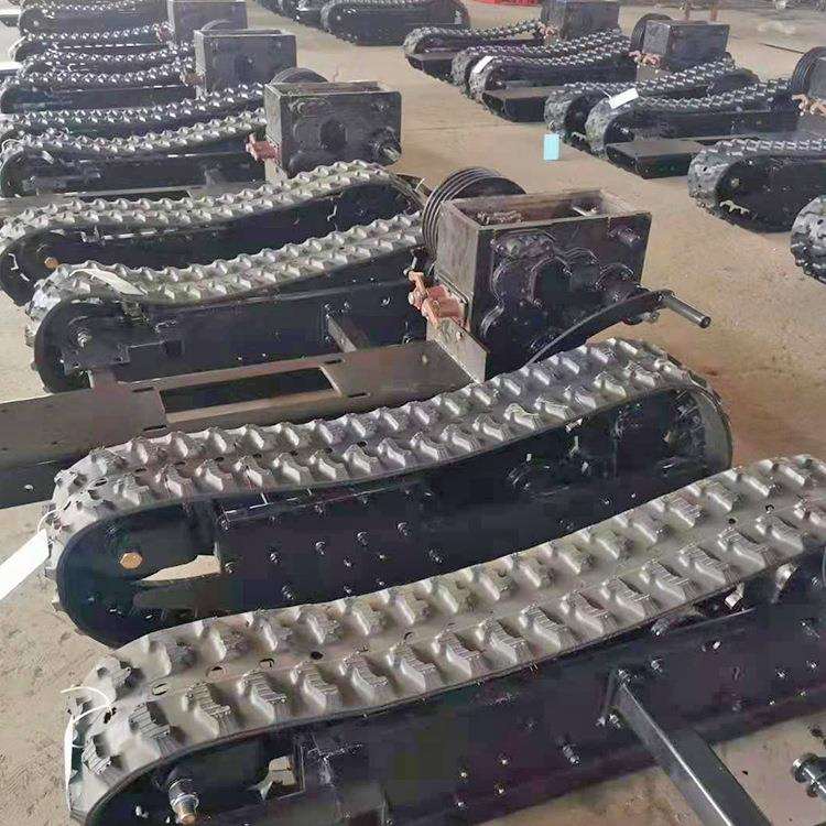 小型履带旋耕机水旱两用履带旋耕机设备36马力履带式旋耕机器