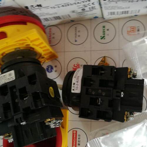 伊顿穆勒凸轮开关T0-2-8293/EA/SVB原装TO-2-8900/EA/SVB负荷开关